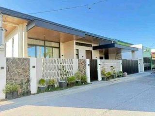 SMART MODERN BUNGALOW WITH PRIVATE POOL – NEAR CLARK