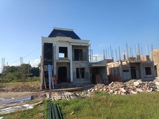 Rumah Private Pool Jogja 1M-an Saja 2 Lantai di Godean