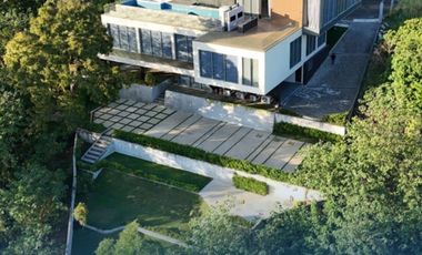 Stunning 9 Bedroom House and Lot for Sale in Plantation Hills Tagaytay Highlands!