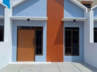 RUMAH MEWAH HARGA MURAH DEKAT STASIUN KERETA