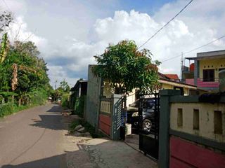 Dijual Kontrakan 10 Pintu Akses Mobil Surat SHM  LT 300 m² -  Rp.1,4 M Nego Sewa Perbulan mulai Rb600 s.d 750Rb