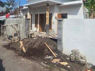 RUMAH BARU JL. SURADIPA PEGUYANGAN DENPASAR BALI