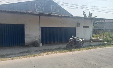 Dijual Kios Atau Ruko 2 Luas Tanah 108 Pinggir Jalan surat SHM - Rp.315 Jt