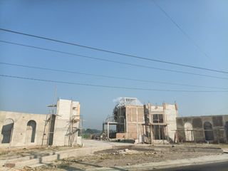 2. "Dapatkan Rumah Akses Mudah dengan Desain yang Unik Dekat Jogja Kota!"