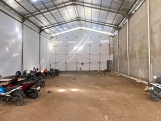 DISEWAKAN GUDANG LAKSANA 2 unit gudang gandeng  LT 15 X 62 = 930m