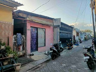 Dijual Rumah di Klakah Rejo Sememi Kec Benowo Surabaya Tidak melewati rell kereta api