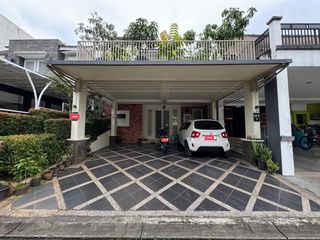 Dijual Rumah 2 Lantai Semi Furnished di Cluster The Green BSD, Dekat Akses Tol, Aeon dan The Breeze
