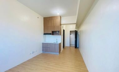 Negotiable 29 sqm Condo for Sale in R Square Residences, Vito Cruz, Malate, Manila | Near DLSU, CSB & LRT-1