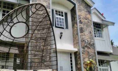 Di Jual Cepat Villa Mewah Chrisantum  Full Furnish Dan Full Fasilitas Siap Huni Di Cisarua  Bogor