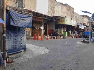 Dijual Kios 2 Unit posisi pojok Di Komplek Pasar Ciputat, Ciputat, Tangerang Selatan