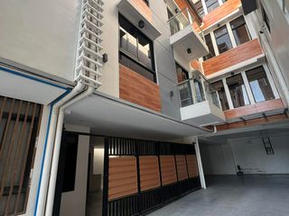 Townhouse For Sale in Tandang Sora Quezon City  with 2 Car Garage near Mindanao Avenue SD