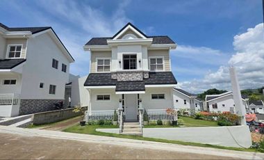 Single Detached for sale House in Minglanilla , Cebu