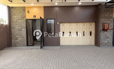 DIJUAL RUMAH JALAN SUKARIA KOMPLEK ASHTA RESIDENCE - MEDAN TEMBUNG (willis)