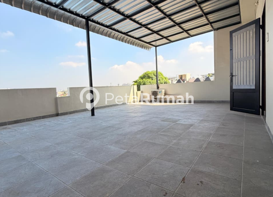 place photo 18