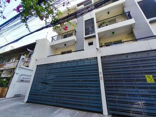 4 Storey Townhouse w/ 2 Carport in Cubao Quezon City  - JB