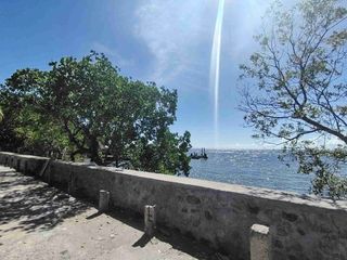 Beach House for Sale in Dumaguete