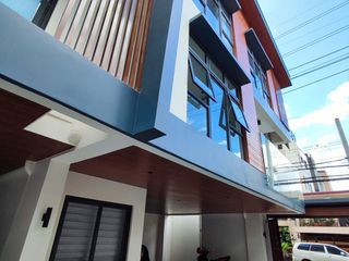 Elegant Modern Townhouse in Cubao Quezon City 3 Bedrooms w/ 2 carport - JB