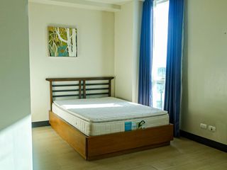 RUSH FOR SALE - Studio in 8 Newtown Boulevard, Mactan Cebu | CGT inclusive good for Leasing and Airbnb investment