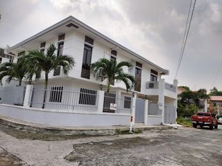 Greenwoods Village Pasig Corner House and Lot For Sale 2 Storey with 5 Bedrooms-JV2