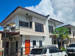 HOUSE FOR RENT SEMI FURNISH INSIDE HIGH END SUBDIVISION