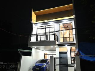 2 Storey Duplex Townhouse For Sale in Park Place Executive Village Munting Dilaw Cainta Rizal SD