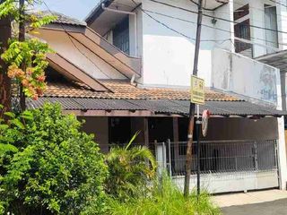 Dijual Rumah Lama di Perumahan Taman Bintaro Tangsel