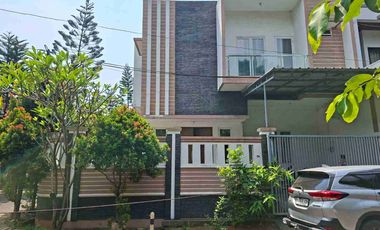 Dijual Rumah Citra Garden 2 ex, 12x12, 144 m2, 2 lt, 3+1 kt, 3+1 km, shm, hdp taman