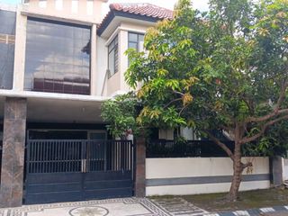 LUAS 135M2!! DIJUAL RUMAH VIA LELANG DI WIYUNG SURABAYA (JALAN BABATAN PRATAMA IX)