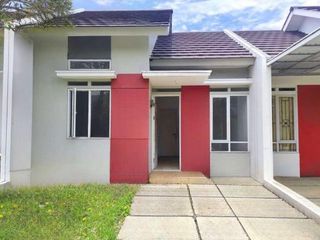 Rumah Full Renovasi Cluster Perumahan Sentraland Paradise Siap Huni Dekat Stasiun KRL Akses Tol Legok Parung Panjang Bogor Legok Cisauk Tangerang KIM