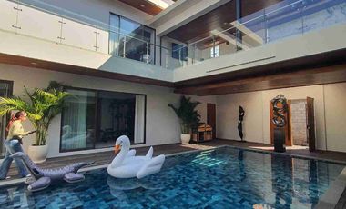 Brand New Luxury Villa 3 bedrooms, Land 348 sqm. Prime Location Central Seminyak. Exceptional Investment