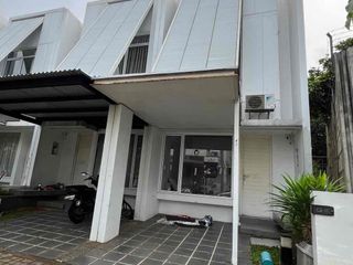 Disewakan Rumah Tabebuya BSD