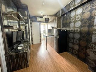 Jual Cepat Apartemen Green Pramuka City 2BR Furnished 2 menit ke Gerbang Tol
