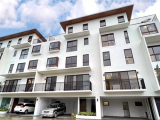 Modern Flood Free Townhouse with Security in Bagong Lipunan ng Crame Quezon City SD