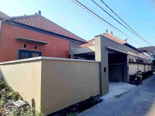 Rumah Murah Siap Huni di Pakisaji Hayam Wuruk Dkt KAMPUS Warmadewa Renon Sanur