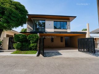5BR Brand New House and Lot For Sale - Tahanan Village Parañaque