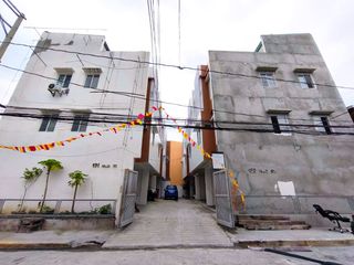 12.5M For Sale 2 Storey Townhouse in Project 2 Quezon City w/ 2 Carport - JB