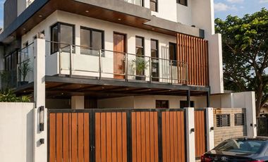Modern Highland Luxury Living in The Pines at Southpeak | 2-Storey with Roof Deck | Move-In Ready