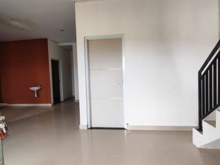 DIJUAL: Rumah Minimalis Modern 2 Lantai Siap Huni di Cekomaria, Denpasar Utara – Lokasi Asri & Strategis