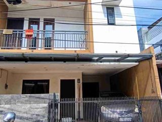 Rumah Tingkat Murah di Pondok Pinang Kebayoran Lama Jakarta Selatan