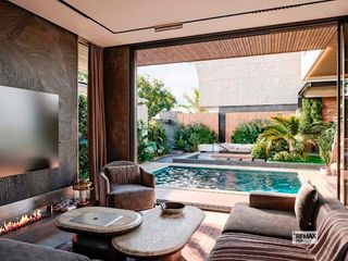 Luxury 5-Bedroom Contemporary Villa With 60-Year Leasehold In Seminyak