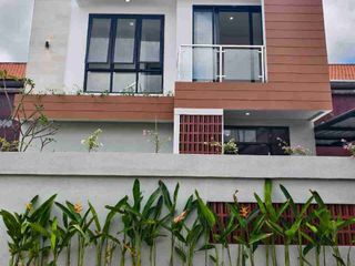 Dijual villa siap huni fully furnished l di puri gading dekat sekolah taman rama
