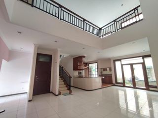 Rumah Luas Dijual, di Gatsu I, Denpasar Timur.