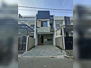 Rumah Baru + Rooftop Design Modern Di Pondok Bambu Jakarta Timur