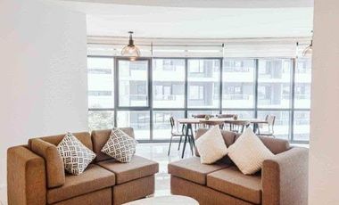 For Sale 2 Bedroom Premium unit with Balcony Arya Residences  Bgc Taguig