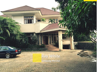 DIjual Rumah 3 Lanti di Teluk Brtung Utara, Bandar Lampung (KOde ALN 3610)