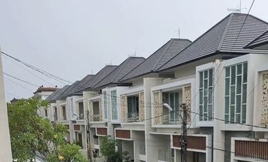 DIJUAL RUMAH MEWAH 2 LANTAI DI GREEN IMPERIAL PUTRA RESIDENCE, DENPASAR, BALI