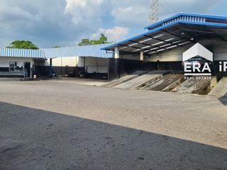 Dijual Ruang Usaha + Bengkel + Rumah di Solo Dekat Solo Square, Lokananta dan Stadion Manahan