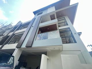 Manila 4 BR Townhouse For Sale near Shaw Blvd, Don Bosco Manila SD
