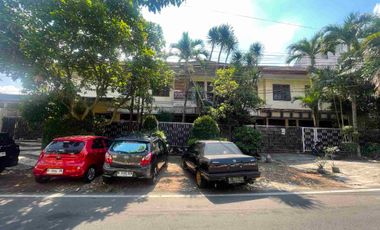 RUMAH KOST PUTRI AKTIF DEKAT KAMPUS UNMER DAN UB 2

Spesifikasi 

Luas Tanah: 524m²

Luas Bangunan : 854

Kamar Tidur : 37

Kamar Mandi : 20

SHM

Harga 6 Milyar Nego Tipis