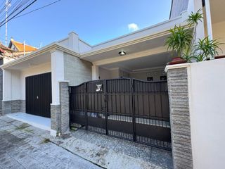 RUMAH SIAP HUNI JL. AKASIA DENPASAR TIMUR BALI